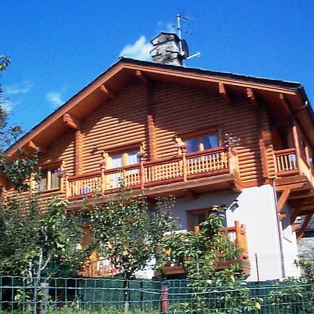 Casa Adriana Διαμέρισμα Saint-Vincent Εξωτερικό φωτογραφία