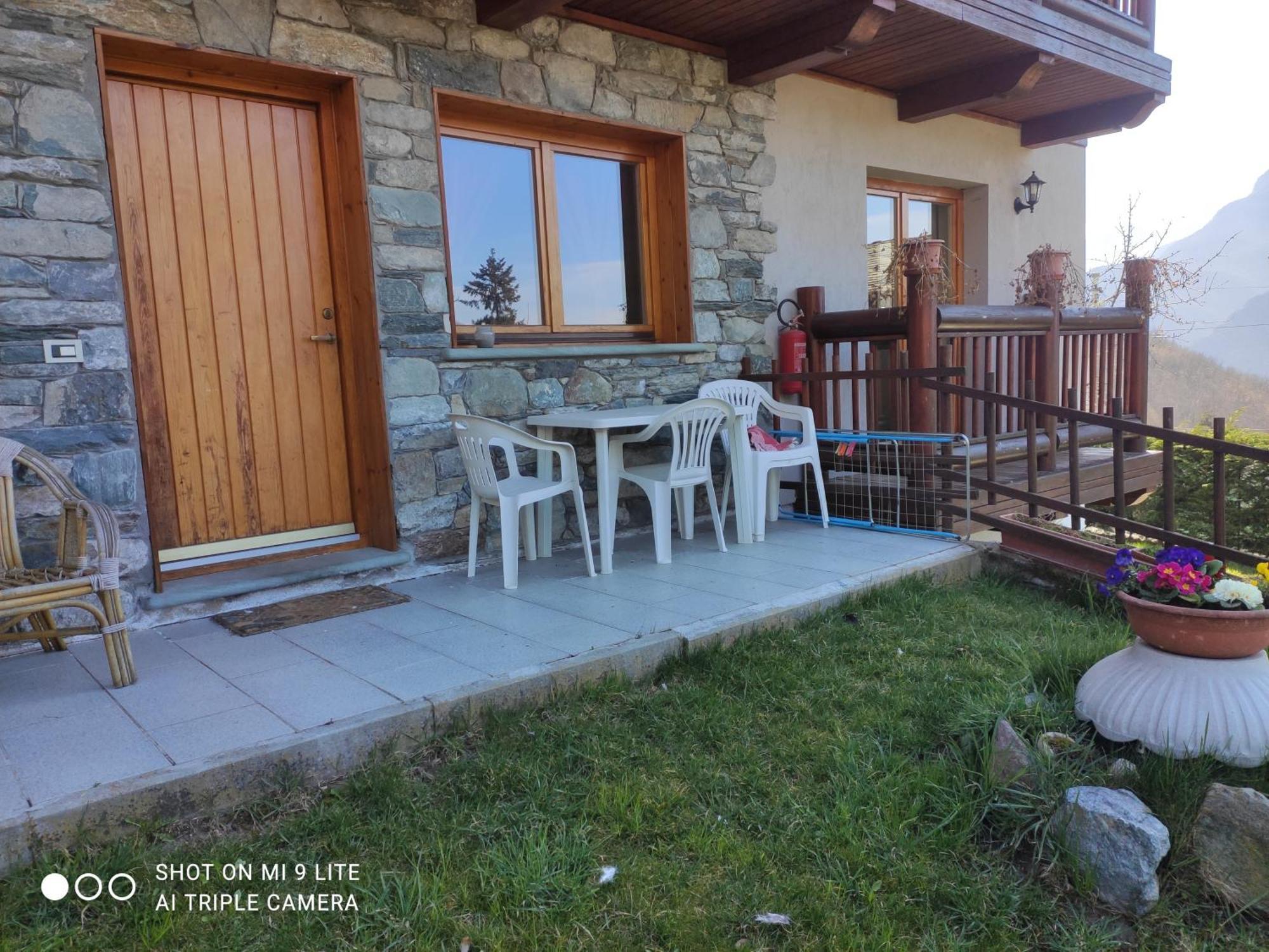 Casa Adriana Διαμέρισμα Saint-Vincent Εξωτερικό φωτογραφία